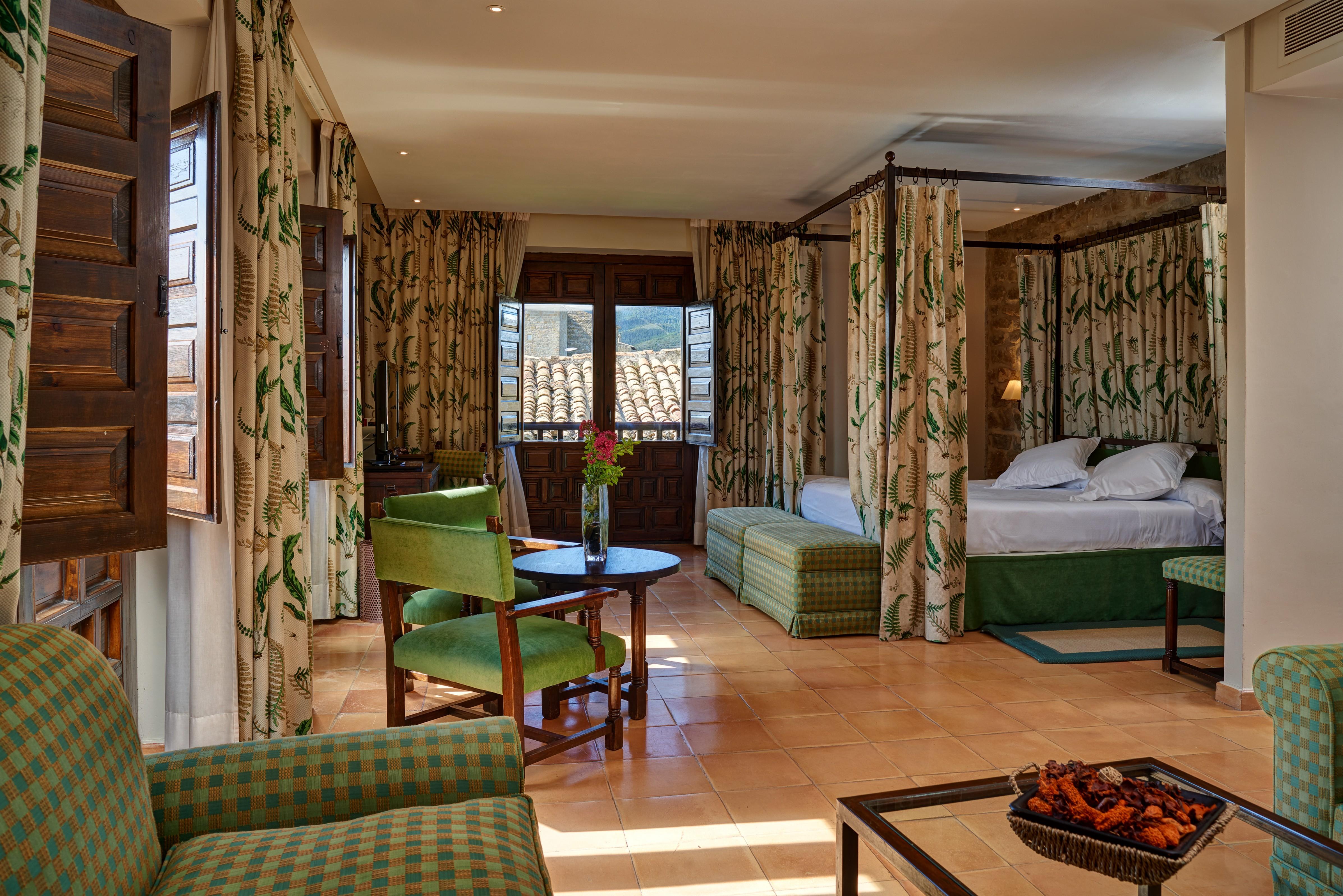 Parador De Sos Del Rey Catolico Ngoại thất bức ảnh