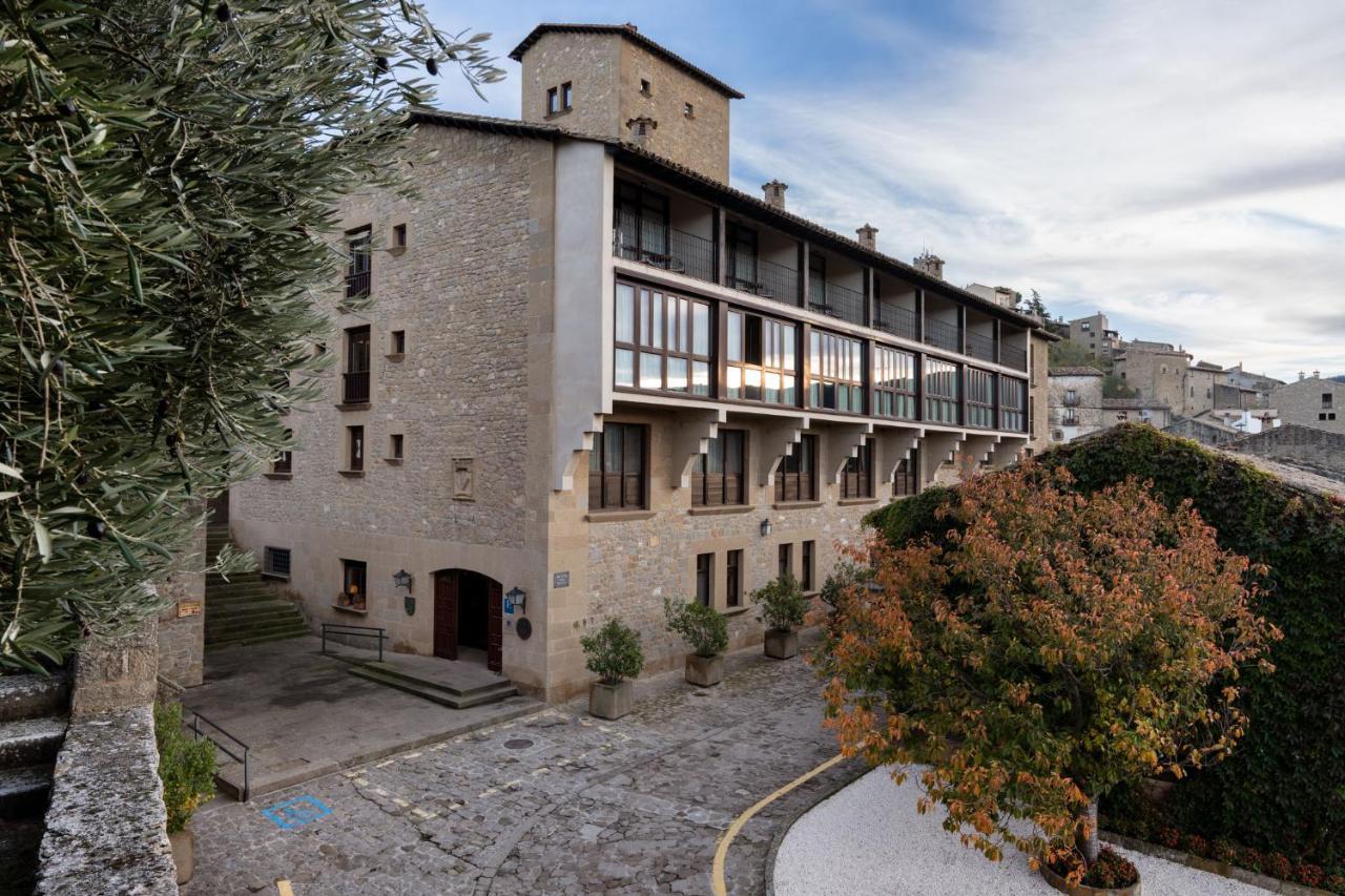 Parador De Sos Del Rey Catolico Ngoại thất bức ảnh