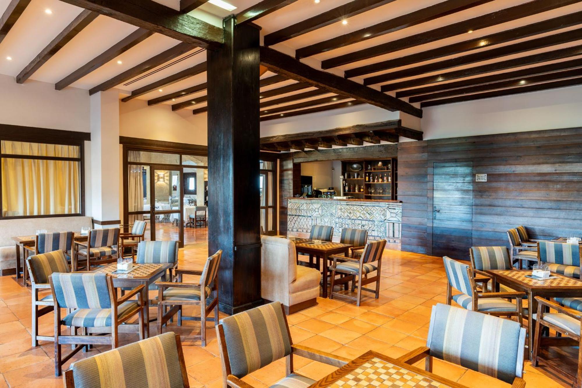 Parador De Sos Del Rey Catolico Ngoại thất bức ảnh