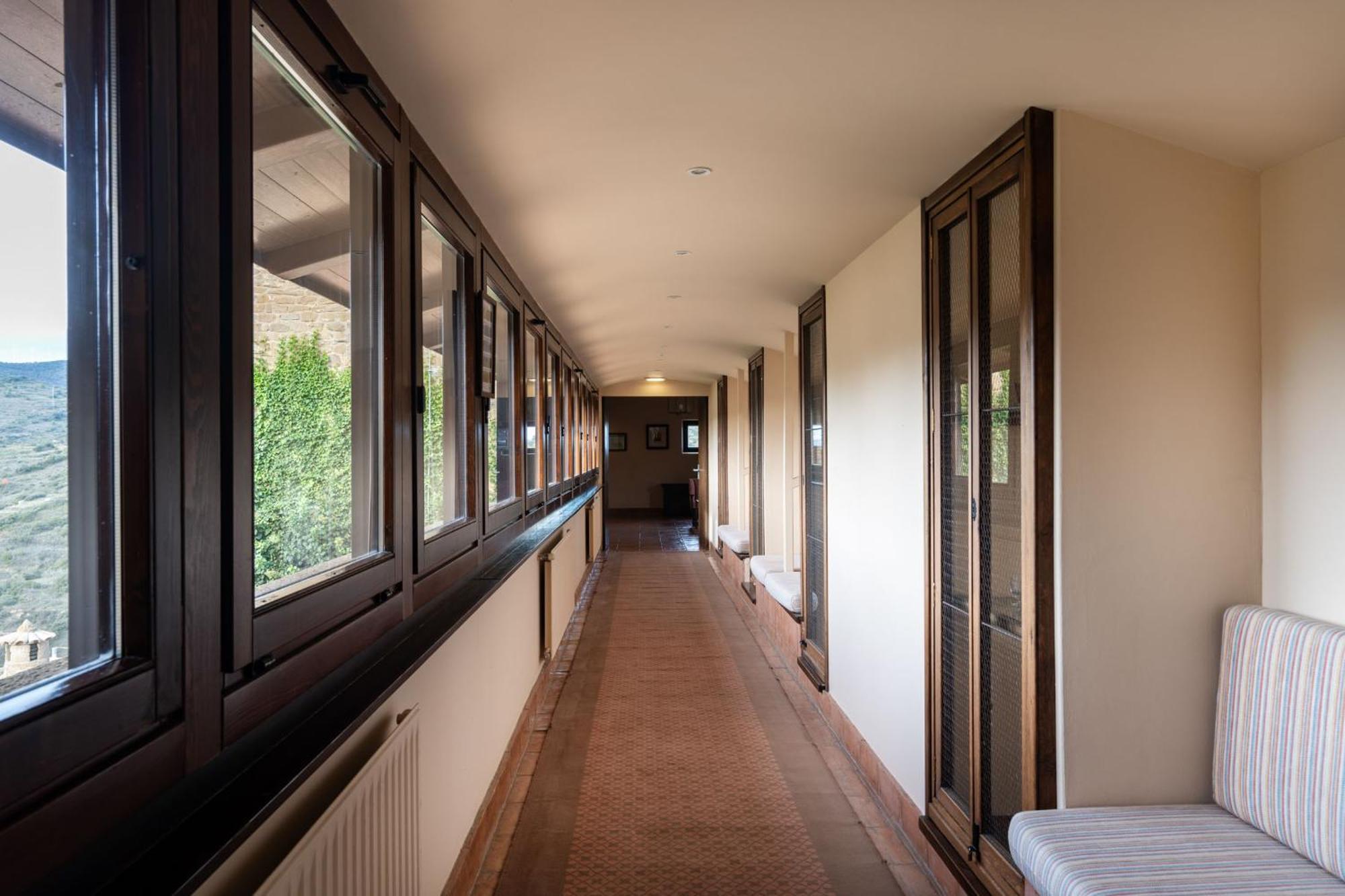 Parador De Sos Del Rey Catolico Ngoại thất bức ảnh